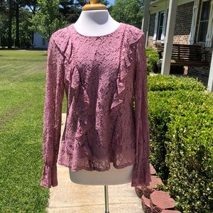 Wonderly Plus Size Lace Peplum Top